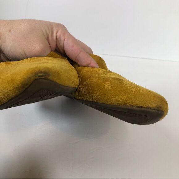 MODCLOTH Heartmoon Mustard Yellow Point Flats Mary Jane Size 11 - Picture 8 of 9